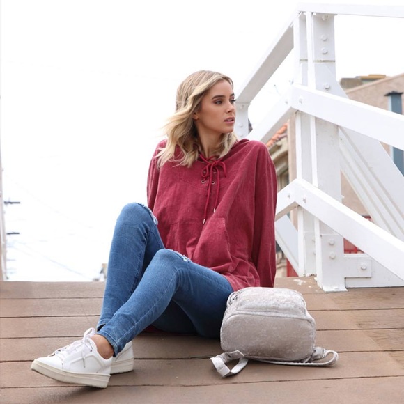 Lace Up Washed Hoodie - Picture 4 of 7